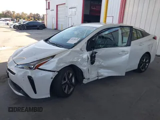 2020 Toyota Prius L Eco z VIN JTDKARFU4L3116504, wystawiony jako IAAI lot #42178279 z przebiegiem 33 668 mil mil oraz . Historia ofert i sprzedaży dostępna na DreamBid. Obrazek 17.