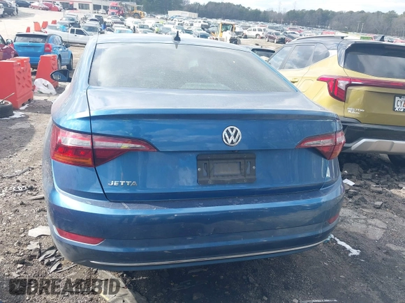 2019 Volkswagen Jetta SEL with VIN 3VWE57BU6KM069319, listed as a IAAI auction lot 41401740 with 133,371 mi miles and . Bid and sale history available at DreamBid. Image 16.
