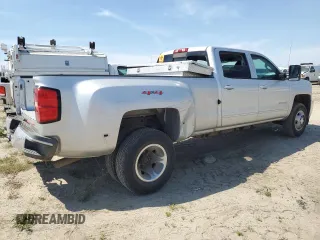 2015 Chevrolet Silverado 3500HD LT z VIN 1GC4KZCG1FF586027, wystawiony jako Copart lot #50064515 z przebiegiem 63 788 mil mil oraz Szkoda całkowita • Salvage title. Historia ofert i sprzedaży dostępna na DreamBid. Obrazek 3.