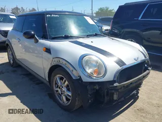 2011 MINI Hardtop with VIN WMWSU3C58BT252163, listed as a IAAI auction lot 42598413 with 173,181 mi miles and . Bid and sale history available at DreamBid. Image 1.