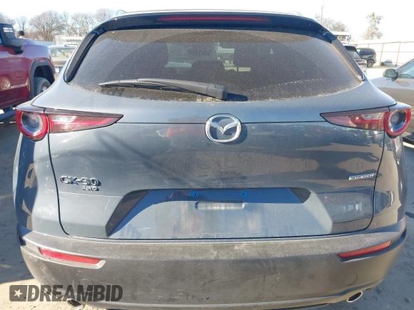 2023 Mazda CX-30 S Carbon Edition z VIN 3MVDMBCM9PM546687, wystawiony jako IAAI lot #41395628 z przebiegiem 13 878 mil mil oraz . Historia ofert i sprzedaży dostępna na DreamBid. Obrazek 17.