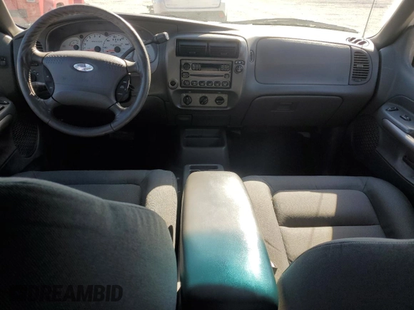 2001 Ford Explorer Sport Trac z VIN 1FMZU67E41UA74222, wystawiony jako Copart lot #49883565 z przebiegiem 202 310 mil mil oraz Szkoda całkowita • Salvage title. Historia ofert i sprzedaży dostępna na DreamBid. Obrazek 8.