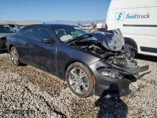 2016 Dodge Charger SXT with VIN 2C3CDXJG1GH277725, listed as a Copart auction lot 72043604 with 115,178 mi miles and Salvage Title. Bid and sale history available at carsss.com. Image 4.