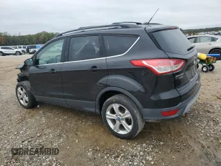 2013 Ford Escape SE z VIN 1FMCU0GX4DUB09012, wystawiony jako Copart lot #79725264 z przebiegiem 128 210 mil mil oraz Szkoda całkowita • Salvage title. Historia ofert i sprzedaży dostępna na DreamBid. Obrazek 2.