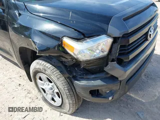 2017 Toyota Tundra SR с VIN 5TFUM5F13HX070078, выставлен на аукционе IAAI как лот 42050673 с пробегом 71 522 миль миль и . История ставок и продаж доступна на DreamBid. Изображение 6.