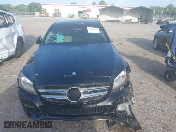 2016 Mercedes-Benz C 300 with VIN 55SWF4JB8GU100986, listed as a IAAI auction lot 42429403 with 45,817 mi miles and . Bid and sale history available at DreamBid. Image 12.