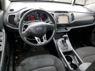 2011 Kia Sportage LX with VIN KNDPBCA24B7012852, listed as a Copart auction lot 63837085 with 186,805 mi miles and Salvage title. Bid and sale history available at DreamBid. Image 8.