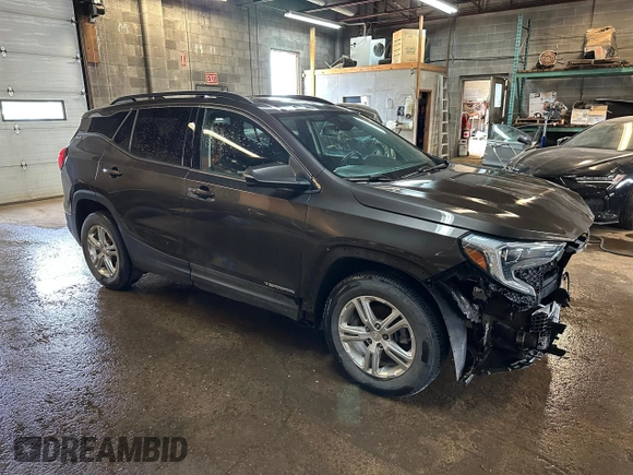 2020 GMC Terrain SLE with VIN 3GKALTEV8LL145266, listed as a Copart auction lot 61656315 with 31,898 mi miles and Salvage title. Bid and sale history available at DreamBid. Image 2.