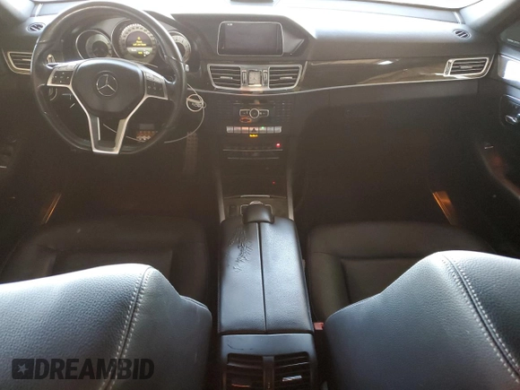 2014 Mercedes-Benz E 350 Sport with VIN WDDHF5KB9EB048935, listed as a Copart auction lot 56600025 with 90,824 mi miles and Salvage title. Bid and sale history available at DreamBid. Image 8.