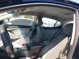 2015 Kia Optima LX with VIN 5XXGM4A79FG517083, listed as a IAAI auction lot 41805370 with 77,800 mi miles. Bid and sale history available at carsss.com. Image 17.