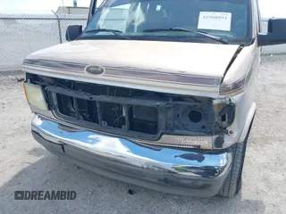 1994 Ford Econoline Cargo with VIN 1FDEE14N5RHB72537, listed as a IAAI auction lot 41968893 with 245,866 mi miles. Bid and sale history available at carsss.com. Image 6.