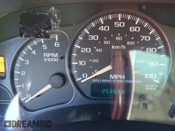 2002 Chevrolet Tahoe LS with VIN 1GNEC13Z72R130005, listed as a IAAI auction lot 42522881 with 252,683 mi miles and . Bid and sale history available at DreamBid. Image 15.