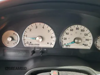 2005 Ford Thunderbird Deluxe with VIN 1FAHP60A05Y102102, listed as a Copart auction lot 54858595 with 155,382 mi miles and Clean Title. Bid and sale history available at carsss.com. Image 9.