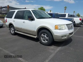 2005 Ford Expedition Eddie Bauer with VIN 1FMFU175X5LA75117, listed as a IAAI auction lot 42656111 with 150,599 mi miles and . Bid and sale history available at DreamBid. Image 1.