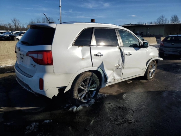 2014 Kia Sorento SX with VIN 5XYKWDA78EG485032, listed as a Copart auction lot 44433945 with 133,899 mi miles and Salvage title. Bid and sale history available at DreamBid. Image 3.