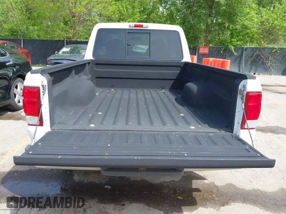 2000 Ford Ranger XL with VIN 1FTYR14V9YPA89591, listed as a IAAI auction lot 42139925 with 63,304 mi miles. Bid and sale history available at carsss.com. Image 12.