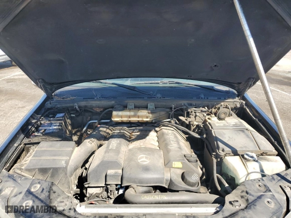 2005 Mercedes-Benz M-Class 5.0L with VIN 4JGAB75E95A564285, listed as a Copart auction lot 70339474 with 134,928 mi miles and Clean Title. Bid and sale history available at carsss.com. Image 12.