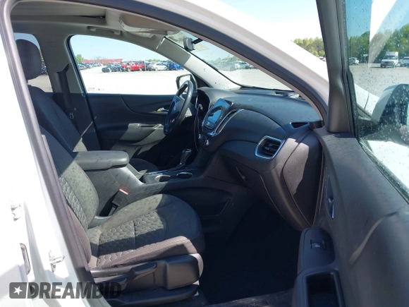 2018 Chevrolet Equinox LT with VIN 3GNAXJEV0JS511154, listed as a IAAI auction lot 42040042 with 149,839 mi miles and . Bid and sale history available at carsss.com. Image 5.