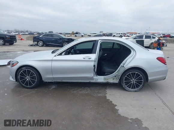 2021 Mercedes-Benz C 300 with VIN W1KWF8DB8MR635817, listed as a IAAI auction lot 41611333 with 26,198 mi miles and . Bid and sale history available at DreamBid. Image 15.