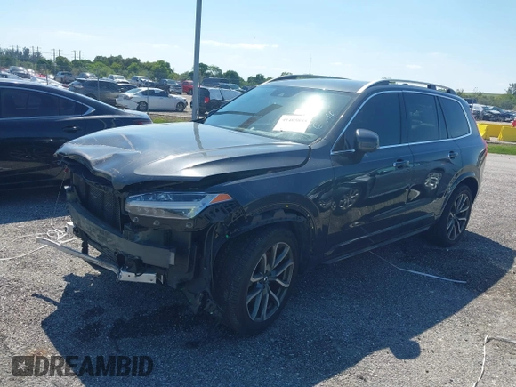 2017 Volvo XC90 Momentum with VIN YV4A22PK6H1149002, listed as a IAAI auction lot 41405845 with 105,292 mi miles. Bid and sale history available at carsss.com. Image 18.