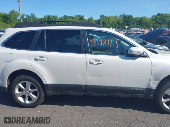 2013 Subaru Outback Limited с VIN 4S4BRBKC2D3234898, выставлен на аукционе IAAI как лот 42398113 с пробегом 204 946 миль миль и . История ставок и продаж доступна на DreamBid. Изображение 13.