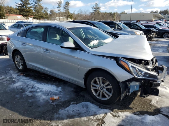 2015 Hyundai Sonata 2.4L SE with VIN 5NPE24AF4FH183683, listed as a Copart auction lot 44922705 with 0 mi miles and Salvage Title. Bid and sale history available at carsss.com. Image 4.