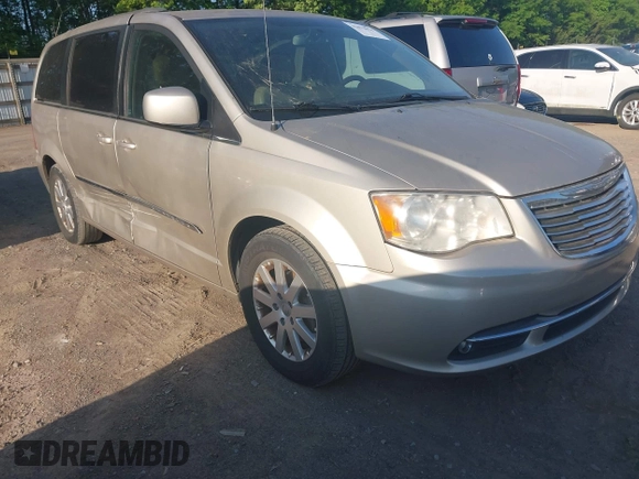 2014 Chrysler Town & Country Touring with VIN 2C4RC1BG7ER277126, listed as a IAAI auction lot 42072934 with 81,307 mi miles and . Bid and sale history available at DreamBid. Image 1.