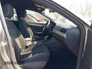 2022 Volkswagen Jetta Sport with VIN 3VWBM7BU6NM017084, listed as a IAAI auction lot 41784555 with 60,364 mi miles and . Bid and sale history available at DreamBid. Image 5.