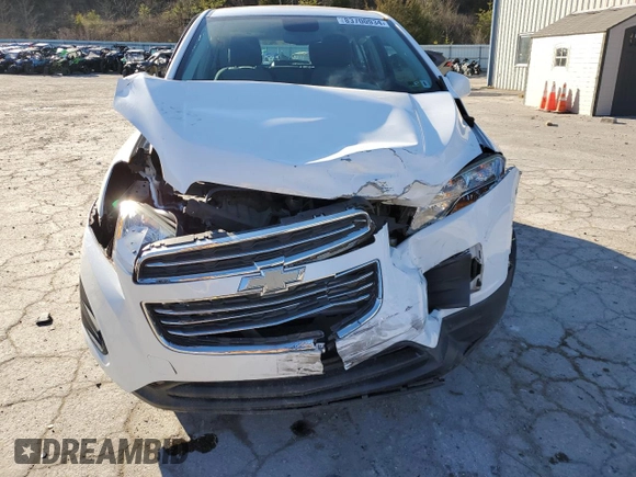 2016 Chevrolet Trax LS with VIN 3GNCJNSB4GL255454, listed as a Copart auction lot 83700934 with 67,092 mi miles and Salvage Title. Bid and sale history available at carsss.com. Image 5.
