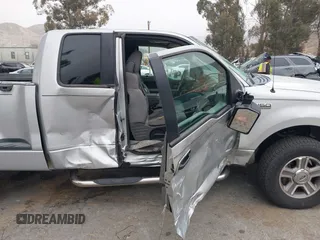 2005 Ford F-150 XLT z VIN 1FTPX04595KC18420, wystawiony jako IAAI lot #41493863 z przebiegiem 181 395 mil mil oraz . Historia ofert i sprzedaży dostępna na DreamBid. Obrazek 6.