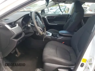 2021 Toyota RAV4 LE with VIN 2T3F1RFV6MC229588, listed as a Copart auction lot 57961865 with 43,652 mi miles and Salvage title. Bid and sale history available at DreamBid. Image 7.