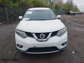 2016 Nissan Rogue S with VIN KNMAT2MV3GP723940, listed as a IAAI auction lot 41989418 with 131,183 mi miles. Bid and sale history available at carsss.com. Image 13.