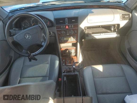 2000 Mercedes-Benz C 230 Kompressor with VIN WDBHA24G5YA809226, listed as a Copart auction lot 85018814 with 108,701 mi miles and Salvage Title. Bid and sale history available at carsss.com. Image 8.