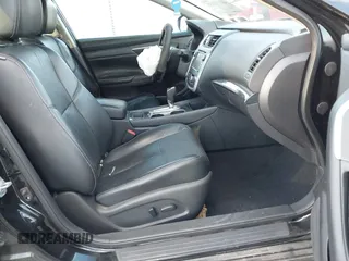 2016 Nissan Altima SR with VIN 1N4AL3AP9GC195698, listed as a IAAI auction lot 40773838 with 174,455 mi miles and . Bid and sale history available at DreamBid. Image 5.