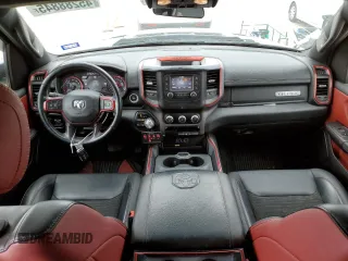 2019 Ram 1500 Rebel z VIN 1C6SRFET0KN841074, wystawiony jako Copart lot #45288845 z przebiegiem 74 013 mil mil oraz Szkoda całkowita • Salvage title. Historia ofert i sprzedaży dostępna na DreamBid. Obrazek 8.