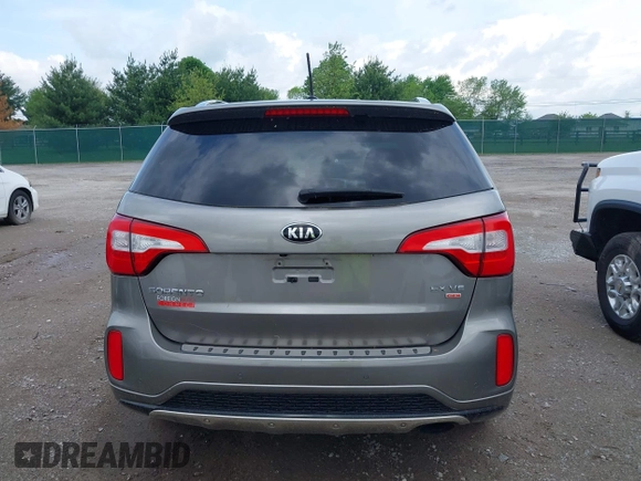 2014 Kia Sorento SX with VIN 5XYKWDA72EG518235, listed as a IAAI auction lot 42165235 with 131,603 mi miles. Bid and sale history available at carsss.com. Image 16.