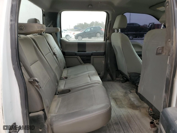2016 Ford F-150 XLT with VIN 1FTEW1EFXGFA47776, listed as a Copart auction lot 47559875 with 133,437 mi miles and Clean Title. Bid and sale history available at carsss.com. Image 10.