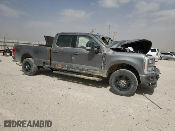 2024 Ford Super Duty F-250 SRW XL with VIN 1FT8W2BT6REC14771, listed as a Copart auction lot 47458175 with 0 mi miles and Non Repairable. Bid and sale history available at carsss.com. Image 4.