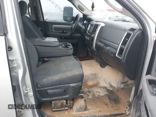 2018 Ram 2500 SLT with VIN 3C6UR5DL4JG183707, listed as a IAAI auction lot 41537848 with 233,281 mi miles and . Bid and sale history available at DreamBid. Image 5.