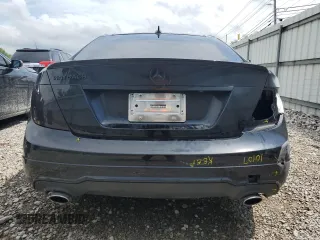 2015 Mercedes-Benz C 350 with VIN WDDGJ8JB9FG398342, listed as a Copart auction lot 56608885 with 93,116 mi miles and Salvage title. Bid and sale history available at DreamBid. Image 6.