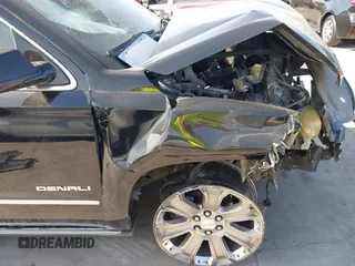 2016 GMC Yukon Denali with VIN 1GKS2CKJ4GR110747, listed as a IAAI auction lot 41876778 with 1 mi miles. Bid and sale history available at carsss.com. Image 6.