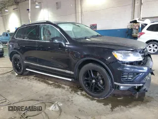 2016 Volkswagen Touareg Sport z VIN WVGEF9BP5GD011285, wystawiony jako Copart lot #47301835 z przebiegiem 179 652 mil mil oraz Czysty tytuł • Clean title. Historia ofert i sprzedaży dostępna na DreamBid. Obrazek 4.