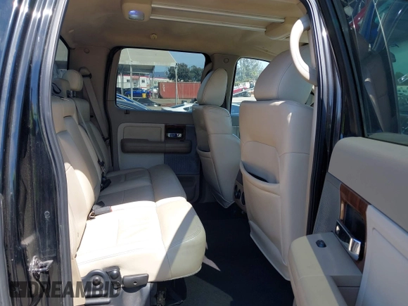2004 Ford F-150 XLT with VIN 1FTPW12514KD11118, listed as a IAAI auction lot 42778331 with 182,986 mi miles and . Bid and sale history available at DreamBid. Image 8.
