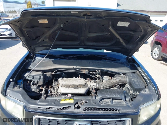 2008 Honda Ridgeline RTX with VIN 2HJYK16308H527737, listed as a IAAI auction lot 41793209 with 200,929 mi miles. Bid and sale history available at carsss.com. Image 10.