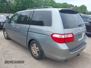2005 Honda Odyssey EX-L with VIN 5FNRL38685B031644, listed as a IAAI auction lot 42267739 with 223,537 mi miles and . Bid and sale history available at DreamBid. Image 3.