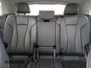 2021 Audi Q8 Premium z VIN WA1AVAF15MD020653, wystawiony jako Copart lot #55220895 z przebiegiem 68 826 mil mil oraz Tytuł czysty. Historia ofert i sprzedaży dostępna na DreamBid. Obrazek 10.