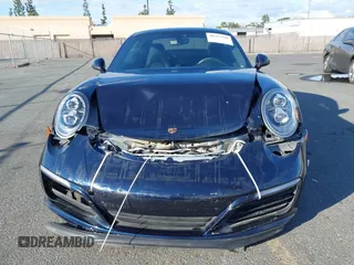 2019 Porsche 911 Carrera S with VIN WP0AB2A96KS115393, listed as a IAAI auction lot 40767941 with 21,160 mi miles. Bid and sale history available at carsss.com. Image 12.