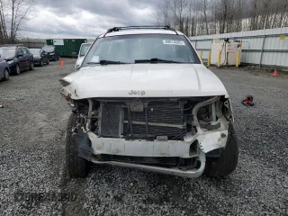 2001 Jeep Grand Cherokee Limited with VIN 1J4GW58N41C714881, listed as a Copart auction lot 49014565 with 158,360 mi miles and Clean Title. Bid and sale history available at carsss.com. Image 6.