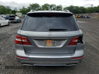 2014 Mercedes-Benz M 350 z VIN 4JGDA5HB4EA422660, wystawiony jako Copart lot #60016525 z przebiegiem 142 392 mil mil oraz Szkoda całkowita • Salvage title. Historia ofert i sprzedaży dostępna na DreamBid. Obrazek 6.