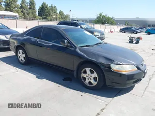 2000 Honda Accord EX z VIN 1HGCG2255YA001116, wystawiony jako IAAI lot #42397180 z przebiegiem 209 915 mil mil oraz . Historia ofert i sprzedaży dostępna na DreamBid. Obrazek 1.